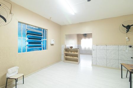 Casa para alugar com 1900m², 7 quartos e 4 vagasQuarto 4