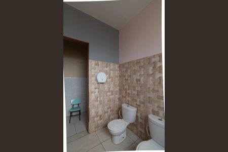 Casa para alugar com 1900m², 7 quartos e 4 vagasBanheiro 2