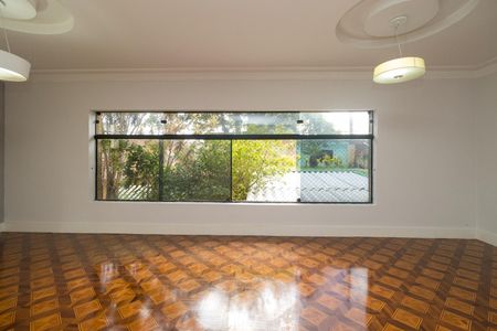 Sala de casa à venda com 4 quartos, 240m² em Aricanduva, São Paulo