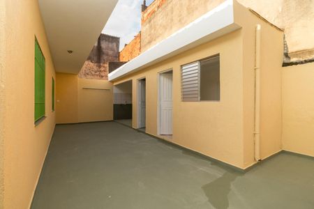 Casa à venda com 240m², 4 quartos e 3 vagas Casa à venda com 240m², 4 quartos e 3 vagasÁrea de Serviço/Quintal