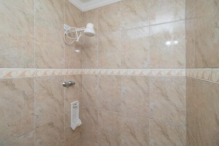 Casa à venda com 240m², 4 quartos e 3 vagas Casa à venda com 240m², 4 quartos e 3 vagasBanheiro Social