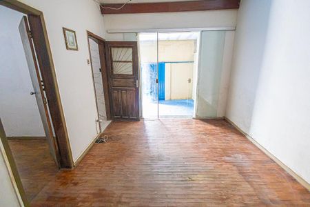 Sala de casa para alugar com 1 quarto, 60m² em Santa Terezinha, Belo Horizonte