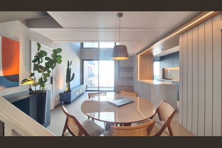 Sala de apartamento à venda com 2 quartos, 99m² em Vila Ipojuca, São Paulo