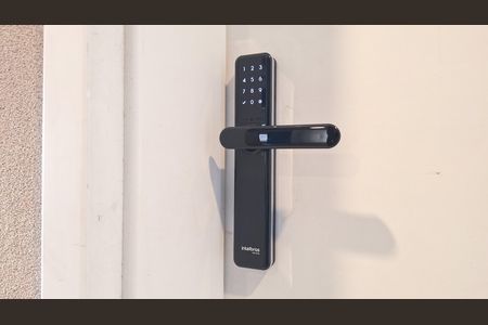 Apartamento à venda com 99m², 2 quartos e 2 vagasFechadura eletrônica