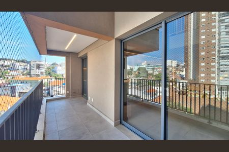 Apartamento à venda com 99m², 2 quartos e 2 vagasVaranda