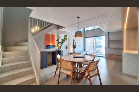 Sala de apartamento à venda com 2 quartos, 99m² em Vila Ipojuca, São Paulo