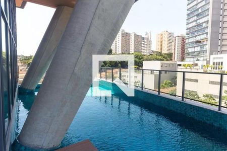 Apartamento à venda com 99m², 2 quartos e 2 vagasÁrea comum - Piscina