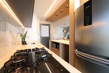 Apartamento à venda com 99m², 2 quartos e 2 vagasCozinha e Área de Serviço