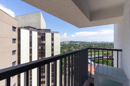 Vista/Varanda de kitnet/studio para alugar com 1 quarto, 28m² em Pinheiros, São Paulo