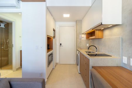 Kitnet/Studio de kitnet/studio para alugar com 1 quarto, 28m² em Pinheiros, São Paulo