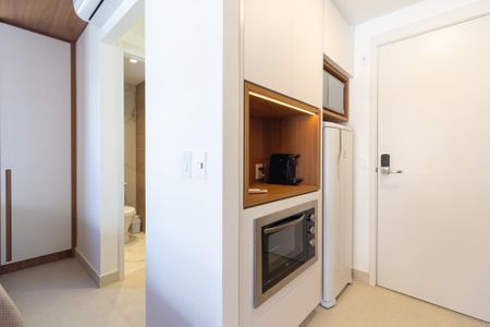 Kitnet/Studio de kitnet/studio para alugar com 1 quarto, 28m² em Pinheiros, São Paulo