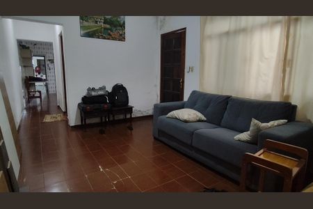 Casa à venda com 2 quartos, 215m² em Jaguará, São Paulo