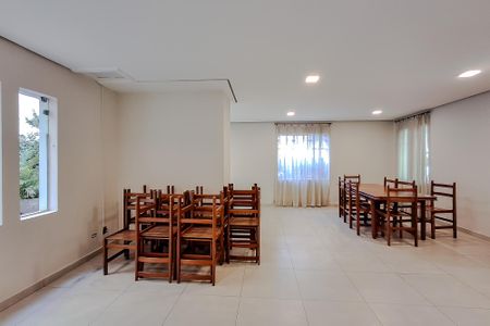 Apartamento à venda com 60m², 2 quartos e sem vagaÁrea comum - Salão de festas