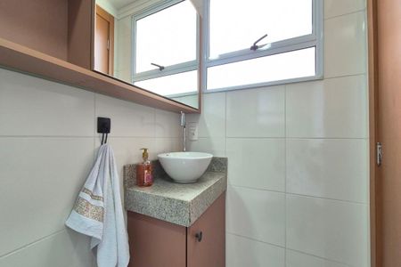 Apartamento para alugar com 55m², 2 quartos e 1 vagaBanheiro