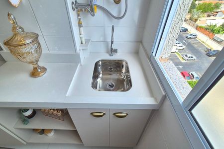 Apartamento para alugar com 55m², 2 quartos e 1 vagaÁrea de Serviço