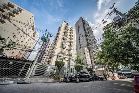 Apartamento para alugar com 100m², 3 quartos e 1 vagaFachada