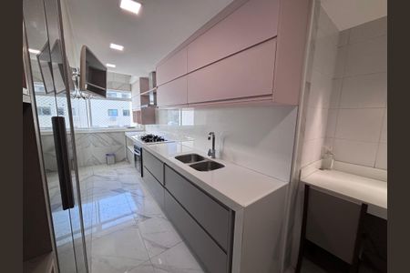 Apartamento para alugar com 198m², 4 quartos e 3 vagasCozinha