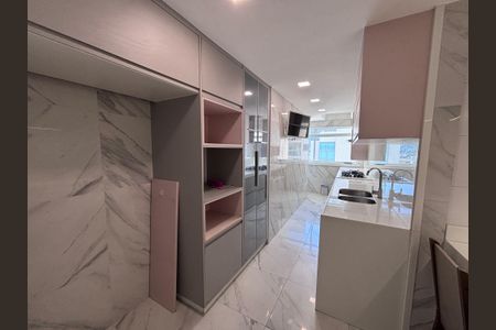 Apartamento para alugar com 198m², 4 quartos e 3 vagasCozinha