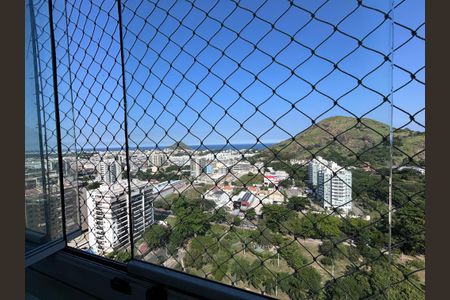 Apartamento para alugar com 198m², 4 quartos e 3 vagasVaranda