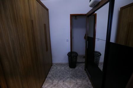 Casa para alugar com 126m², 3 quartos e 2 vagasQuarto 2