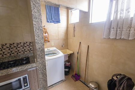 Apartamento para alugar com 110m², 3 quartos e 1 vagaArea de serviço