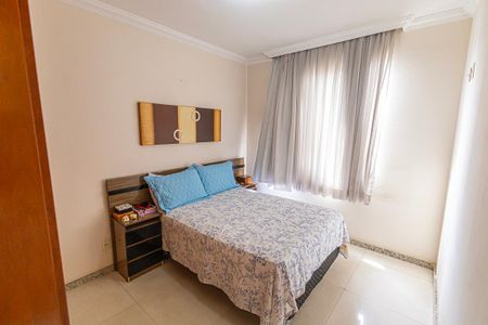 Apartamento para alugar com 110m², 3 quartos e 1 vagaQuarto 2