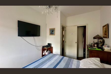 Apartamento à venda com 100m², 3 quartos e 2 vagasQuarto 