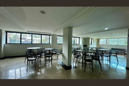 Apartamento à venda com 100m², 3 quartos e 2 vagasÁrea comum 