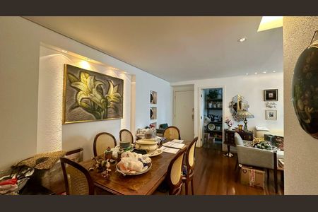 Apartamento à venda com 100m², 3 quartos e 2 vagasSala 