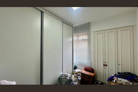 Apartamento à venda com 100m², 3 quartos e 2 vagasQuarto 