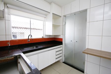 Apartamento à venda com 76m², 3 quartos e 2 vagasCozinha
