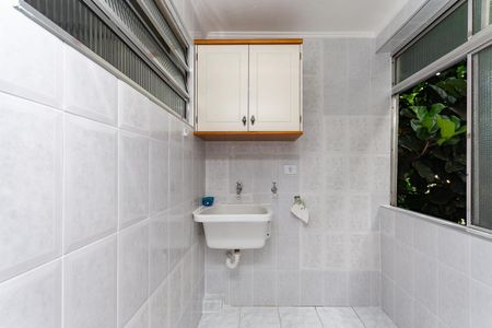 Apartamento para alugar com 56m², 2 quartos e 1 vagaÁrea de Serviço