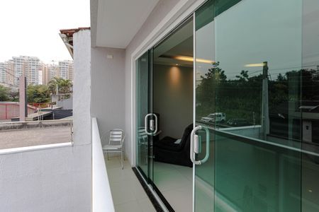 Sacada de casa para alugar com 3 quartos, 125m² em Vila Nova Socorro, Mogi das Cruzes