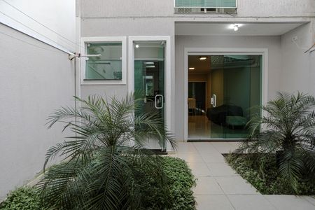 Casa para alugar com 125m², 3 quartos e 2 vagasQuintal