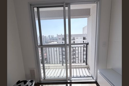 Apartamento para alugar com 38m², 2 quartos e 1 vagaSacada