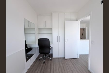 Quarto 1 de apartamento para alugar com 2 quartos, 38m² em Vila Invernada, São Paulo
