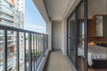 Varanda de kitnet/studio à venda com 1 quarto, 22m² em Vila Cordeiro, São Paulo