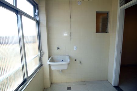 Apartamento à venda com 67m², 2 quartos e 1 vagaÁrea de Serviço