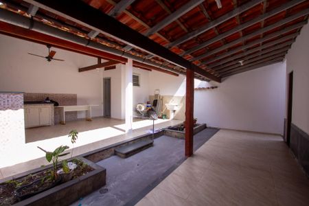 Casa para alugar com 80m², 1 quarto e sem vagaQuintal