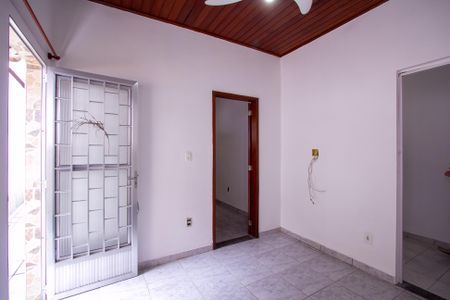 Casa para alugar com 80m², 1 quarto e sem vagaSala