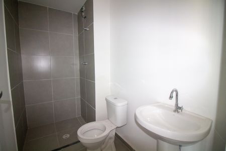 Apartamento para alugar com 39m², 2 quartos e sem vagaBanheiro