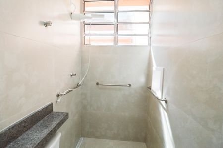 Casa para alugar com 200m², 3 quartos e 4 vagasBanheiro da Suíte