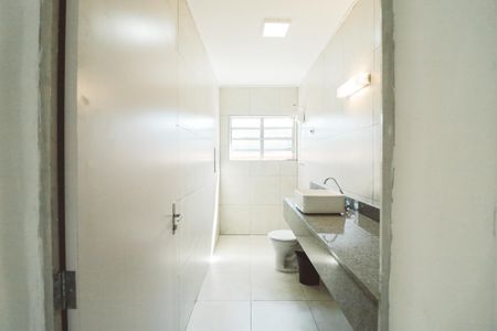 Casa para alugar com 200m², 3 quartos e 4 vagasBanheiro