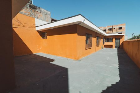 Casa para alugar com 200m², 3 quartos e 4 vagasQuintal