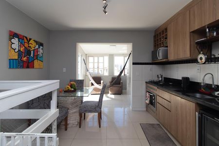 Apartamento à venda com 186m², 3 quartos e sem vagaCozinha