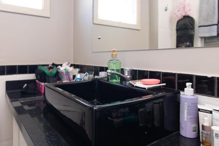 Apartamento à venda com 186m², 3 quartos e sem vagaBanheiro