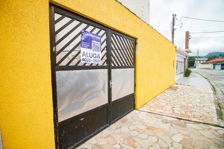 Casa para alugar com 300m², 4 quartos e 5 vagasFachada
