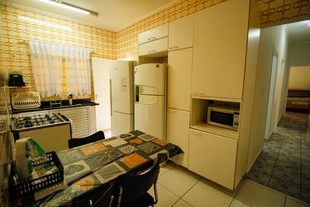Casa para alugar com 300m², 4 quartos e 5 vagasCozinha