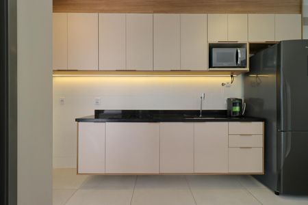 Apartamento para alugar com 100m², 3 quartos e 2 vagas Apartamento para alugar com 100m², 3 quartos e 2 vagasCozinha