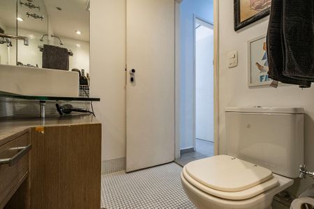 Apartamento à venda com 42m², 1 quarto e 1 vaga Apartamento à venda com 42m², 1 quarto e 1 vagaBanheiro